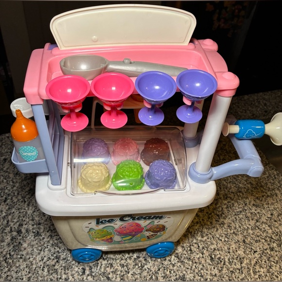 Play go Toy Ice Cream Cart Stand 28 piece kid toy - Picture 8 of 10